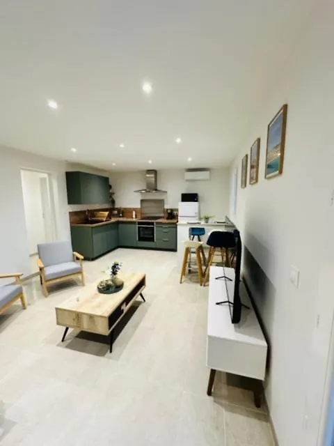 Joli Studio Dans Villa Nicoise Sur Les Collines Ницца 0*,  Франция